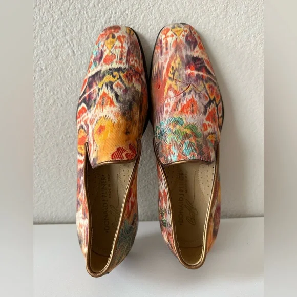 DONALD J. PLINER Womens Ikat Silk Luxury Antique Style Loafers - Picture 3 of 10